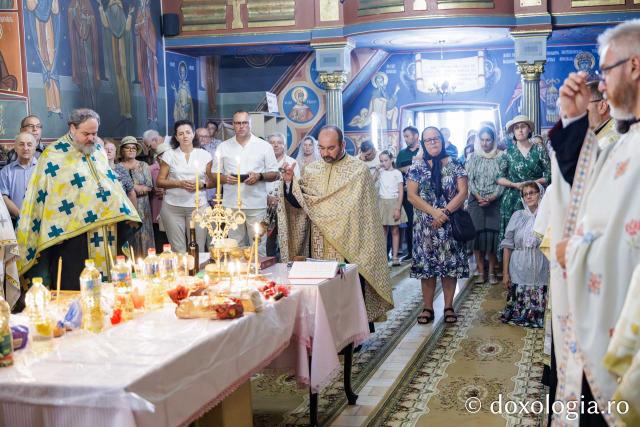 Prăznuirea Sfântului Cuvios Ioan Iacob la parohia „Sfântul Vasile” – Nicolina din Iași