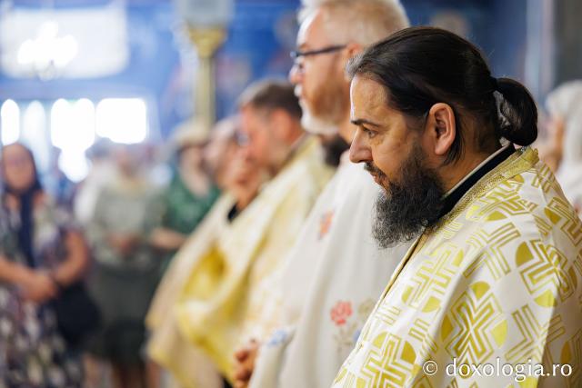 Prăznuirea Sfântului Cuvios Ioan Iacob la parohia „Sfântul Vasile” – Nicolina din Iași