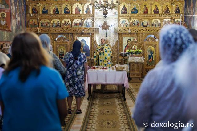 Prăznuirea Sfântului Cuvios Ioan Iacob la parohia „Sfântul Vasile” – Nicolina din Iași