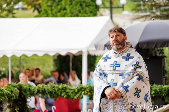 Priveghere în cinstea Sfintei Cuvioase Teodora la Mănăstirea Sihăstria