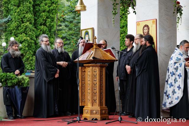 Priveghere în cinstea Sfintei Cuvioase Teodora la Mănăstirea Sihăstria