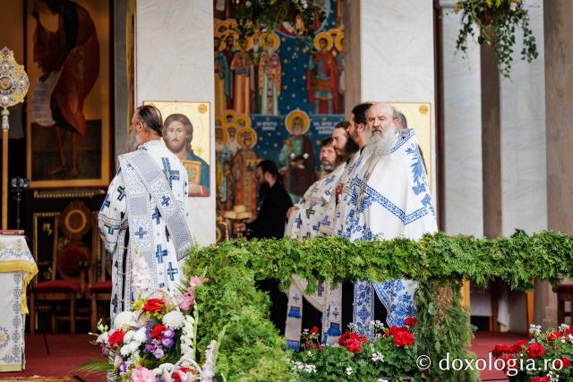 Priveghere în cinstea Sfintei Cuvioase Teodora la Mănăstirea Sihăstria