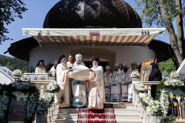 Proclamarea locală a canonizării Sfintelor Cuvioase Nazaria, Olimpiada și Elisabeta (Safta) Brâncoveanu de la Văratec