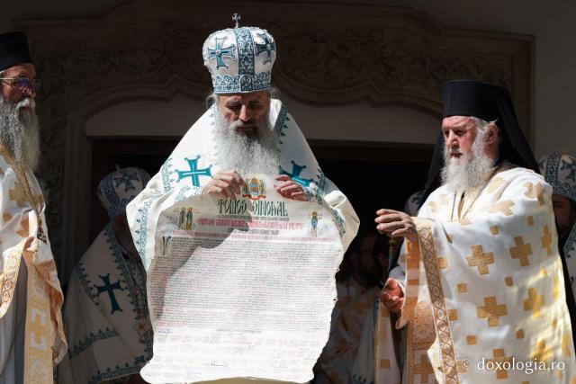 Proclamarea locală a canonizării Sfintelor Cuvioase Nazaria, Olimpiada și Elisabeta (Safta) Brâncoveanu de la Văratec