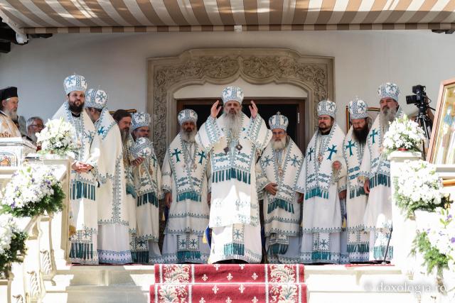 Proclamarea locală a canonizării Sfintelor Cuvioase Nazaria, Olimpiada și Elisabeta (Safta) Brâncoveanu de la Văratec