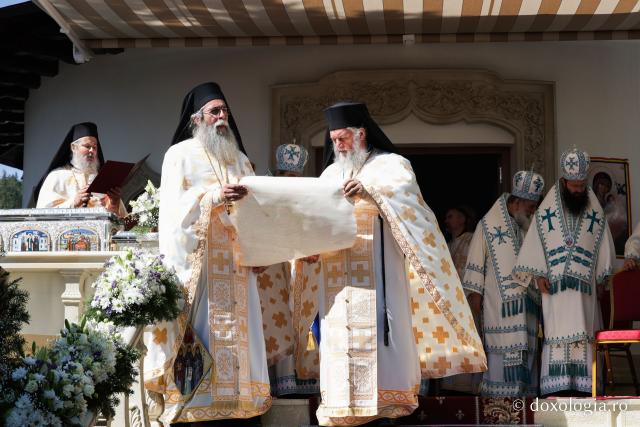 Proclamarea locală a canonizării Sfintelor Cuvioase Nazaria, Olimpiada și Elisabeta (Safta) Brâncoveanu de la Văratec