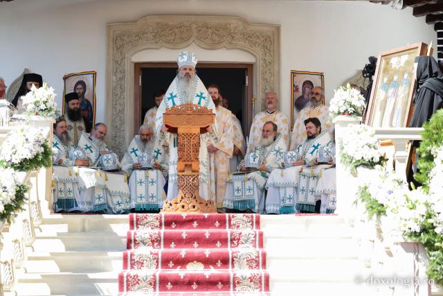 Proclamarea locală a canonizării Sfintelor Cuvioase Nazaria, Olimpiada și Elisabeta (Safta) Brâncoveanu de la Văratec