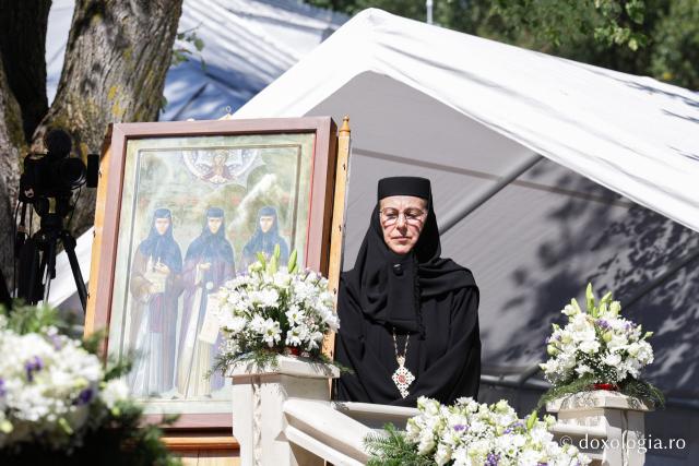 Proclamarea locală a canonizării Sfintelor Cuvioase Nazaria, Olimpiada și Elisabeta (Safta) Brâncoveanu de la Văratec