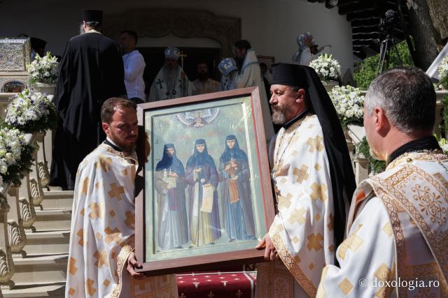 Proclamarea locală a canonizării Sfintelor Cuvioase Nazaria, Olimpiada și Elisabeta (Safta) Brâncoveanu de la Văratec