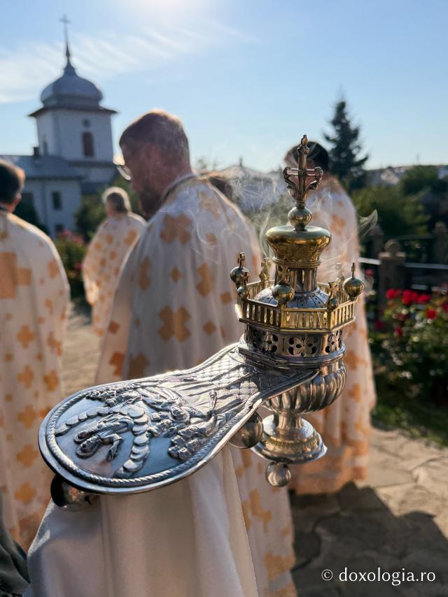 Mănăstirea Văratec în sărbătoare – prima prăznuire a Sfintelor Cuvioase Nazaria, Olimpiada și Elisebeta (Safta) Brâncoveanu