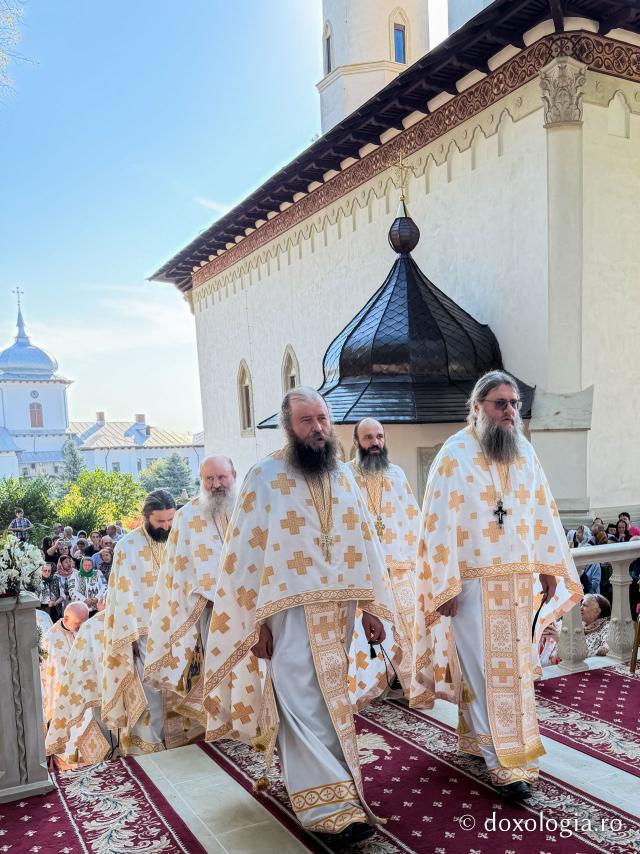 Mănăstirea Văratec în sărbătoare – prima prăznuire a Sfintelor Cuvioase Nazaria, Olimpiada și Elisebeta (Safta) Brâncoveanu