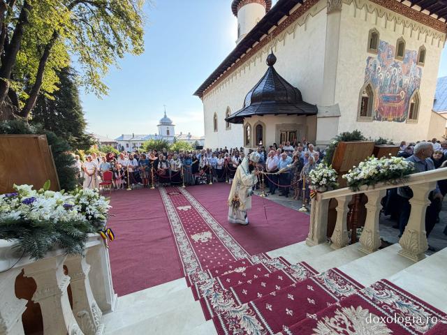 Mănăstirea Văratec în sărbătoare – prima prăznuire a Sfintelor Cuvioase Nazaria, Olimpiada și Elisebeta (Safta) Brâncoveanu