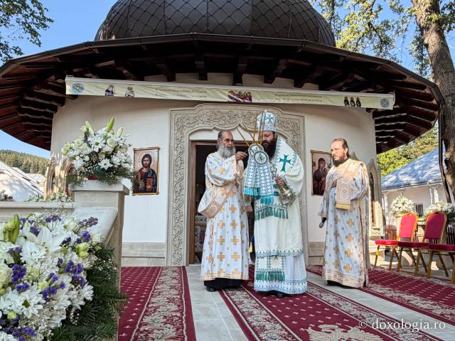 Mănăstirea Văratec în sărbătoare – prima prăznuire a Sfintelor Cuvioase Nazaria, Olimpiada și Elisebeta (Safta) Brâncoveanu