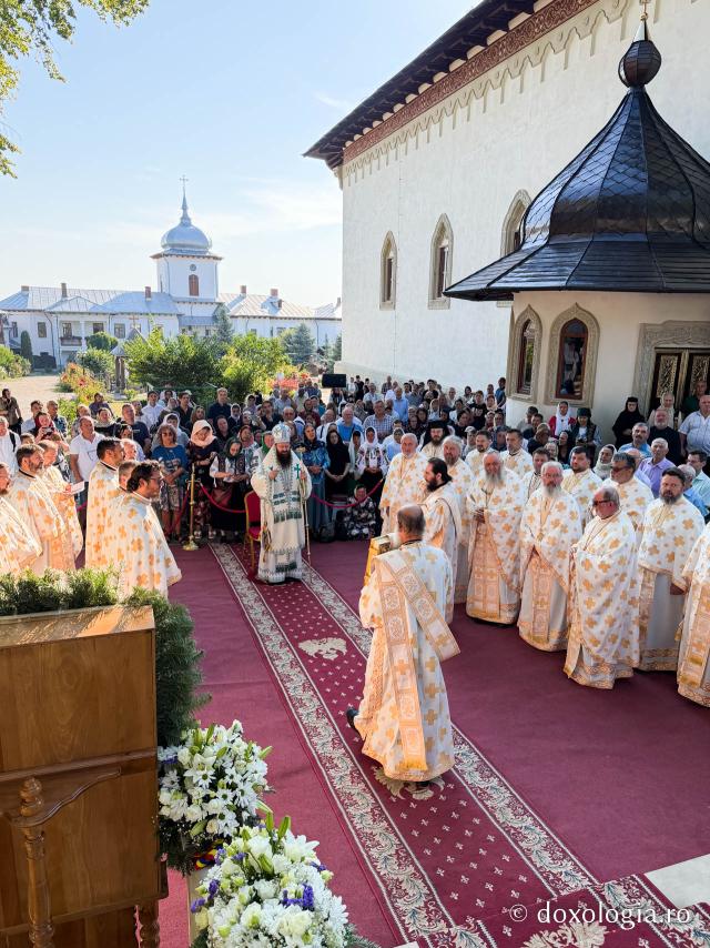 Mănăstirea Văratec în sărbătoare – prima prăznuire a Sfintelor Cuvioase Nazaria, Olimpiada și Elisebeta (Safta) Brâncoveanu