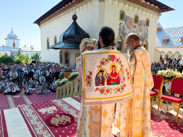 Mănăstirea Văratec în sărbătoare – prima prăznuire a Sfintelor Cuvioase Nazaria, Olimpiada și Elisebeta (Safta) Brâncoveanu