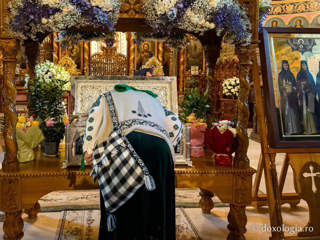 Mănăstirea Văratec în sărbătoare – prima prăznuire a Sfintelor Cuvioase Nazaria, Olimpiada și Elisebeta (Safta) Brâncoveanu