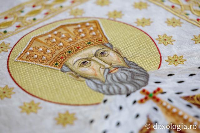 Veșmânt brodat pentru Sfântul Constantin Brâncoveanu