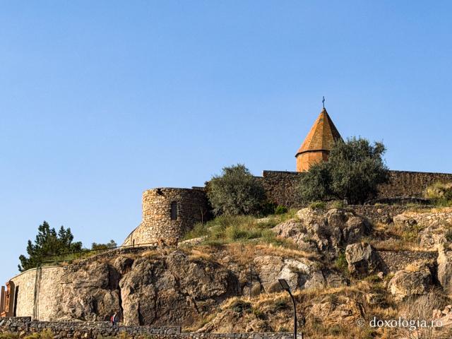 Pelerinaj la Mănăstirea Khor Virap din Armenia, locul de nevoință al Sfântului Ierarh Grigorie Luminătorul