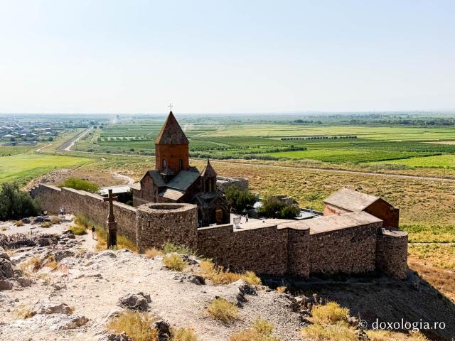 Pelerinaj la Mănăstirea Khor Virap din Armenia, locul de nevoință al Sfântului Ierarh Grigorie Luminătorul