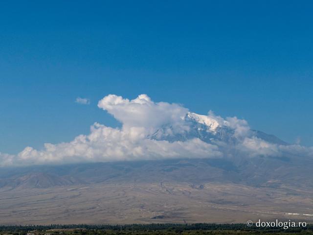 Pelerinaj la Mănăstirea Khor Virap din Armenia, locul de nevoință al Sfântului Ierarh Grigorie Luminătorul