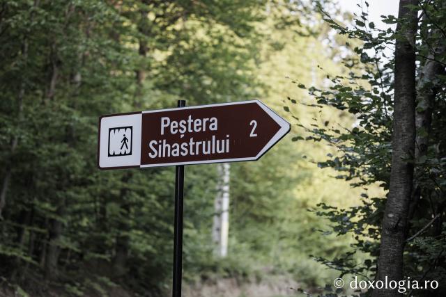 Peștera Sihastrului din ținutul Voronei