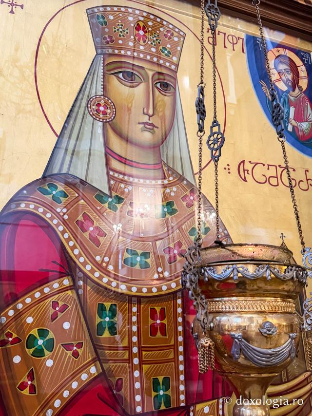 O fărâmă de cer – icoanele Catedralei Sameba din Tbilisi