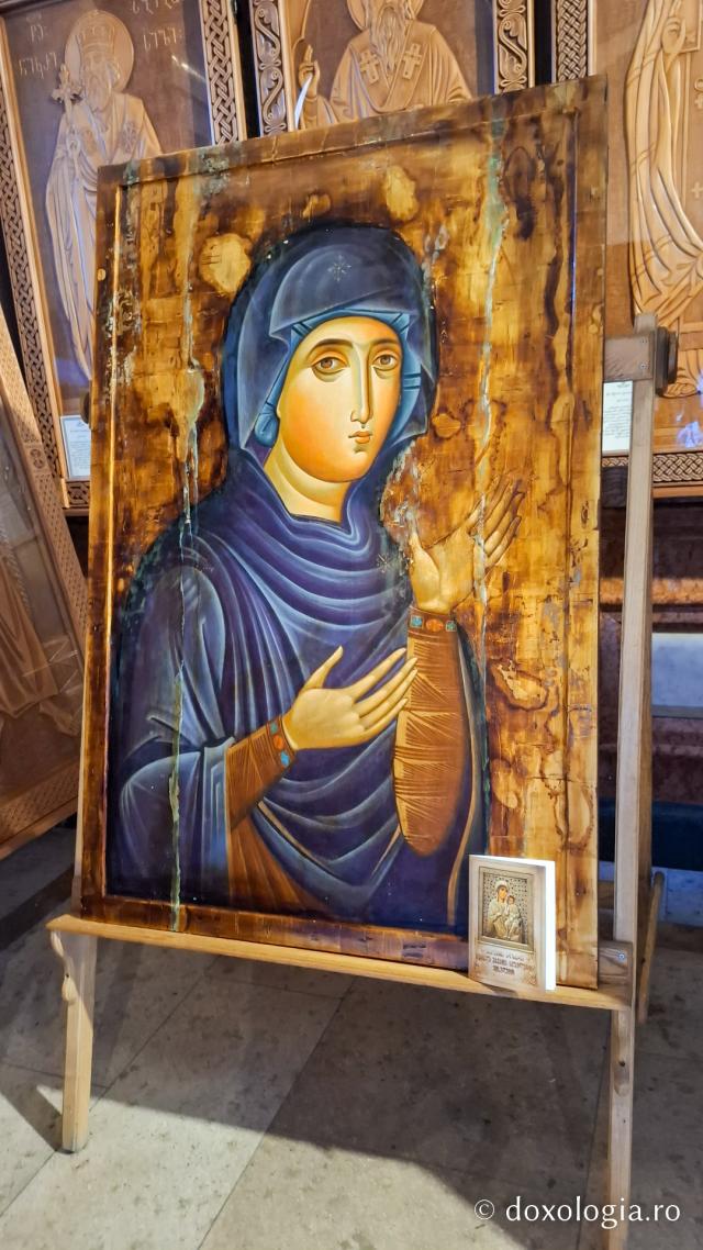 O fărâmă de cer – icoanele Catedralei Sameba din Tbilisi