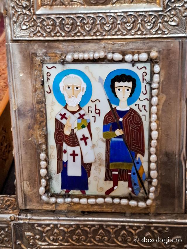 O fărâmă de cer – icoanele Catedralei Sameba din Tbilisi