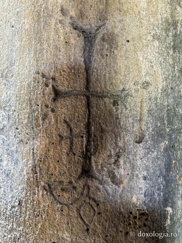 Armenia, țara crucilor sculptate în piatră