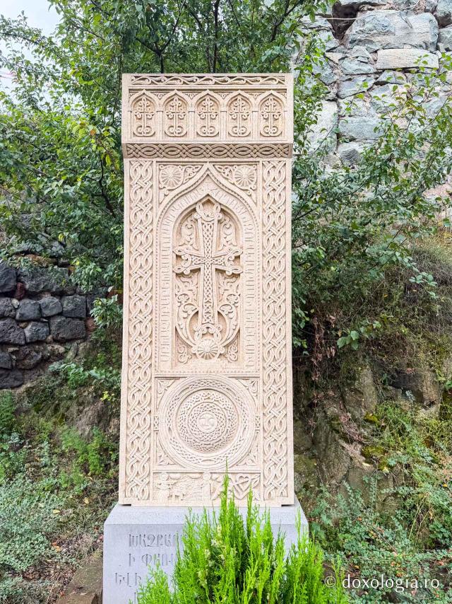 Armenia, țara crucilor sculptate în piatră