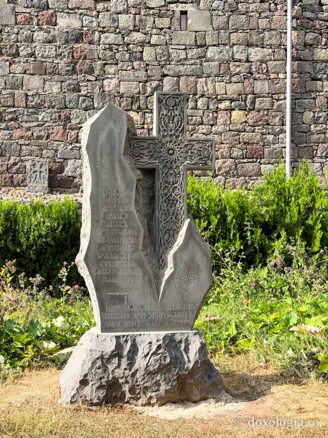 Armenia, țara crucilor sculptate în piatră