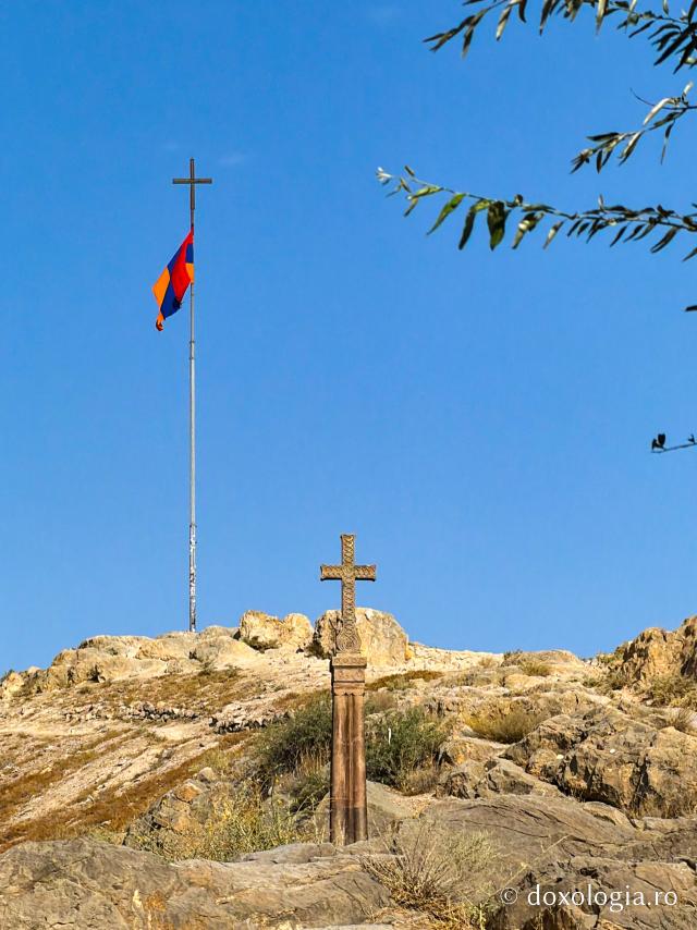 Armenia, țara crucilor sculptate în piatră