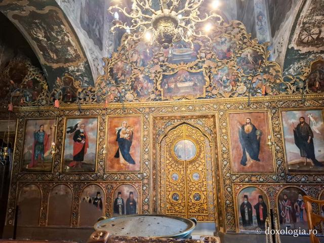 Popas de rugăciune la Mănăstirea Bodbe, locul unde se odihnesc moaștele Sfintei Nina, cea întocmai cu Apostolii