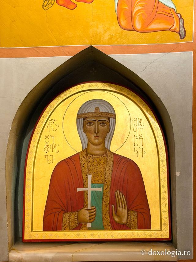 Închinare la mormântul Sfintei Mucenițe Suzana, regina Georgiei