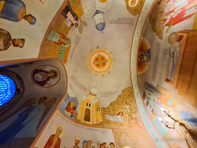 Închinare la mormântul Sfintei Mucenițe Suzana, regina Georgiei
