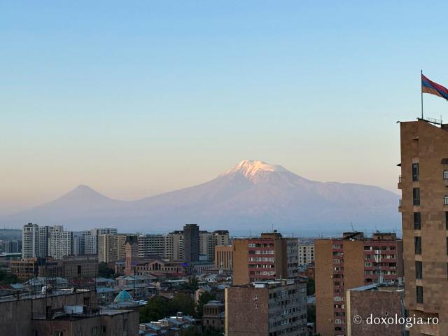 Ararat – muntele pe care potrivit mărturiei biblice s-a odihnit Arca lui Noe