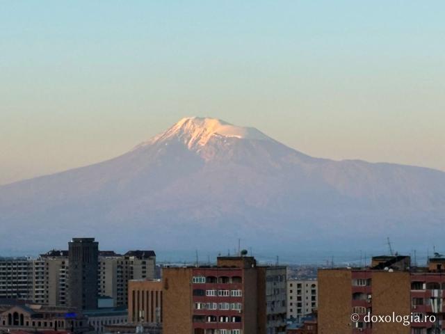 Ararat – muntele pe care potrivit mărturiei biblice s-a odihnit Arca lui Noe