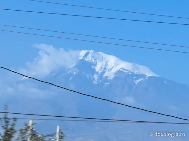 Ararat – muntele pe care potrivit mărturiei biblice s-a odihnit Arca lui Noe