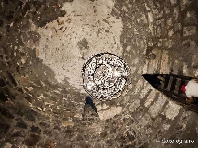 În adâncurile Khor Virapului, locul întemnițării Sfântului Ierarh Grigorie Luminătorul