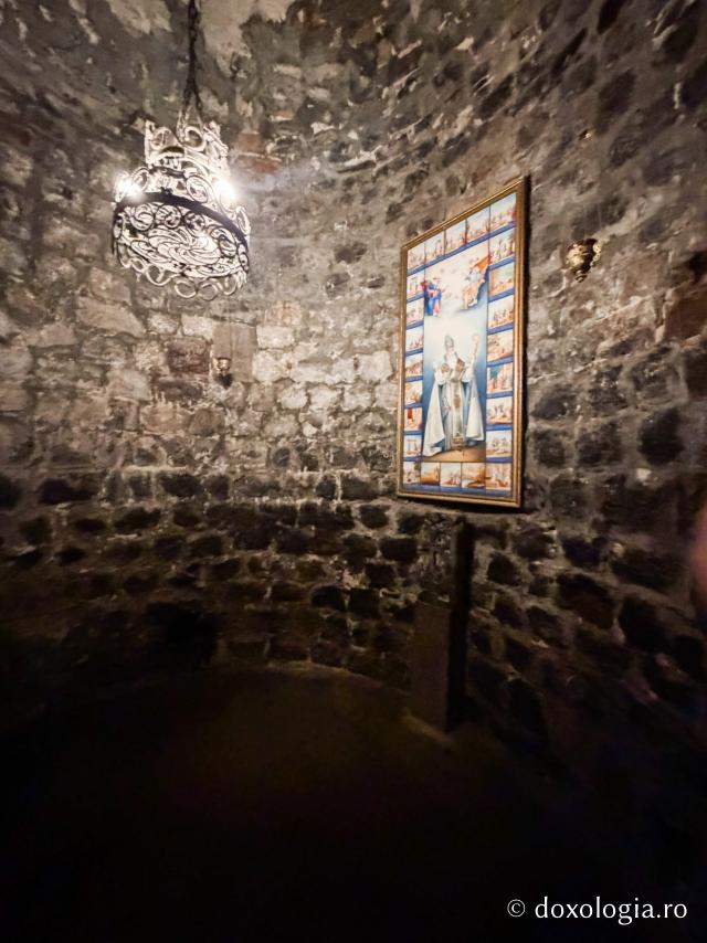 În adâncurile Khor Virapului, locul întemnițării Sfântului Ierarh Grigorie Luminătorul