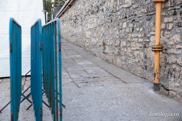 Cu o zi înainte de pelerinaj – traseul Sfintei Parascheva, pregătit pentru închinători