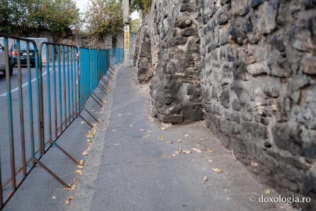 Cu o zi înainte de pelerinaj – traseul Sfintei Parascheva, pregătit pentru închinători