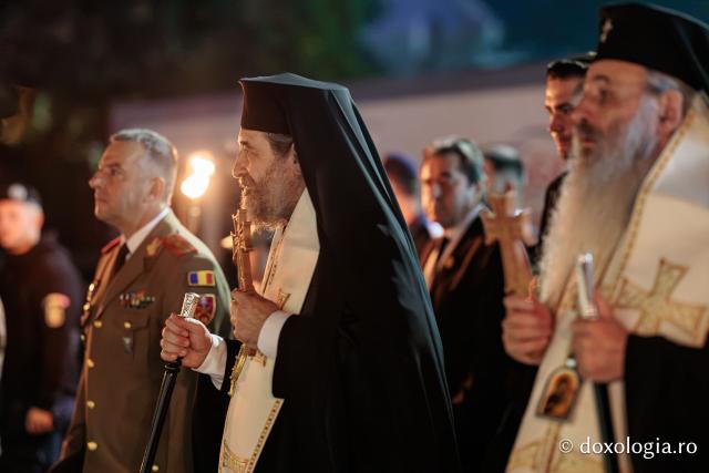 Noapte de Înviere în Iași: Pelerinaj pe Calea Sfinților Parascheva și Paisie de la Sihăstria