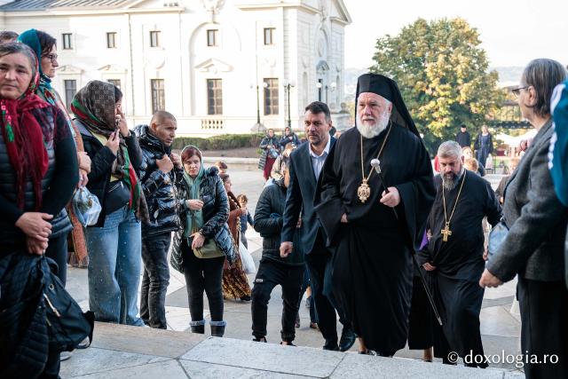 PS Visarion, Episcopul Tulcii, a slujit Sfânta Liturghie la Catedrala Mitropolitană din Iași în cea de-a patra zi de pelerinaj