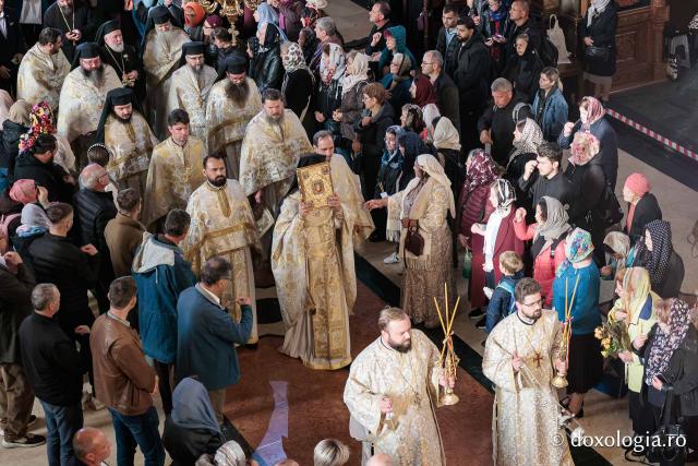 PS Visarion, Episcopul Tulcii, a slujit Sfânta Liturghie la Catedrala Mitropolitană din Iași în cea de-a patra zi de pelerinaj