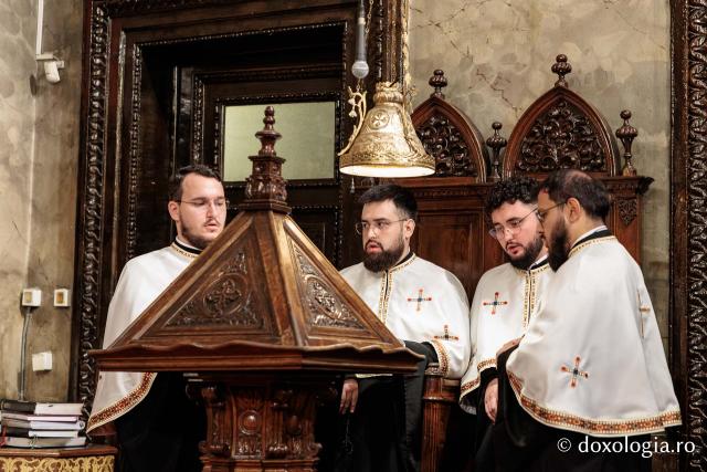 PS Visarion, Episcopul Tulcii, a slujit Sfânta Liturghie la Catedrala Mitropolitană din Iași în cea de-a patra zi de pelerinaj