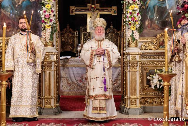 PS Visarion, Episcopul Tulcii, a slujit Sfânta Liturghie la Catedrala Mitropolitană din Iași în cea de-a patra zi de pelerinaj