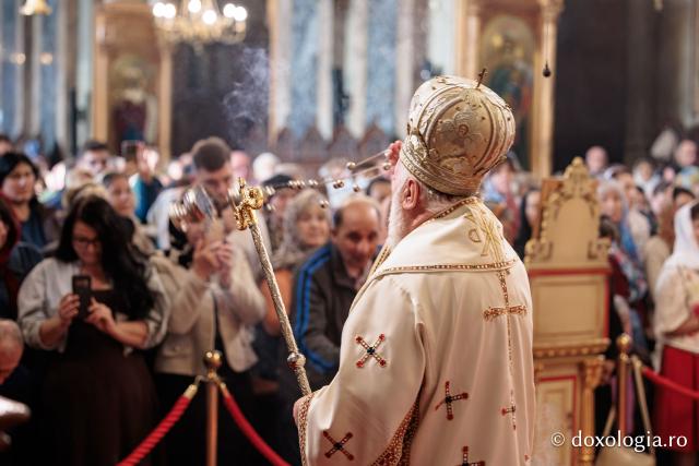 PS Visarion, Episcopul Tulcii, a slujit Sfânta Liturghie la Catedrala Mitropolitană din Iași în cea de-a patra zi de pelerinaj