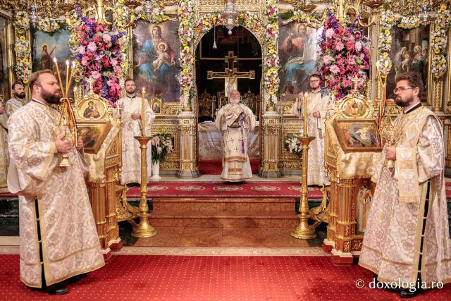 PS Visarion, Episcopul Tulcii, a slujit Sfânta Liturghie la Catedrala Mitropolitană din Iași în cea de-a patra zi de pelerinaj