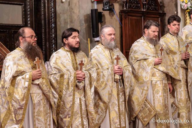 PS Visarion, Episcopul Tulcii, a slujit Sfânta Liturghie la Catedrala Mitropolitană din Iași în cea de-a patra zi de pelerinaj